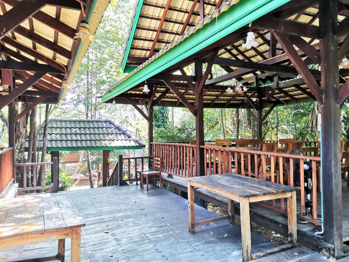 Oyo 604 Ruen Mai Horm Resort Trang Esterno foto