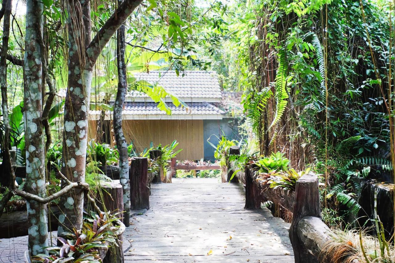 Oyo 604 Ruen Mai Horm Resort Trang Esterno foto